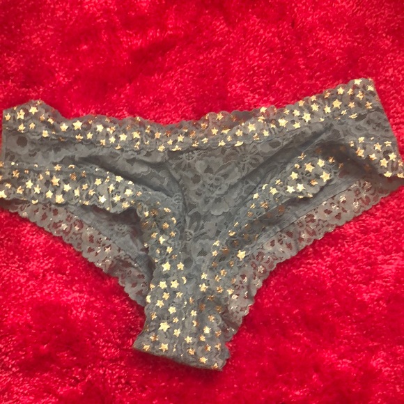 VS pink panties..thong and hipster size large.NWT - Picture 2 of 3